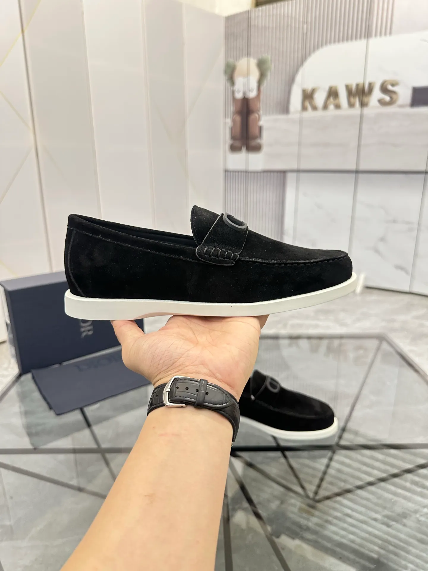 Selling men's shoes 💰: 💰P440¥ Product trademark: Dio* "Dior*" slip-on shoes Regular size: 39-44 (can be customized to 45.46) Product materials: imported nubuck leather upper, cowhide lining, original outsole. Number: 628